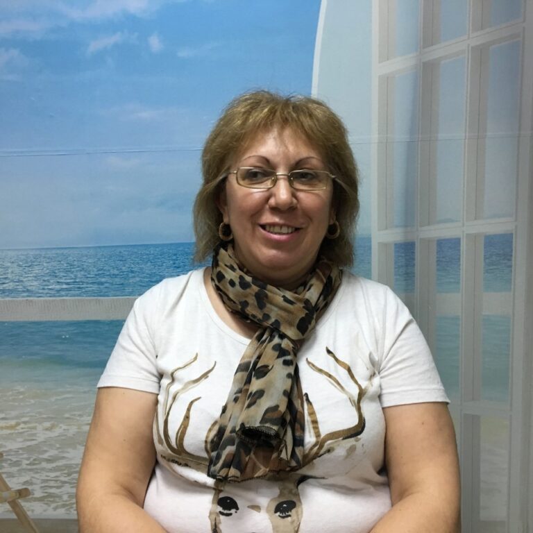 Много съм доволна! Много съм благодарна! Бояна Паскова, служител за продуктите на Нуга Бест. Снимка: Собствен архив